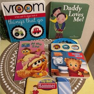 5 baby/toddler book bundle Potty Book, Sesame Street, things that go, hammer